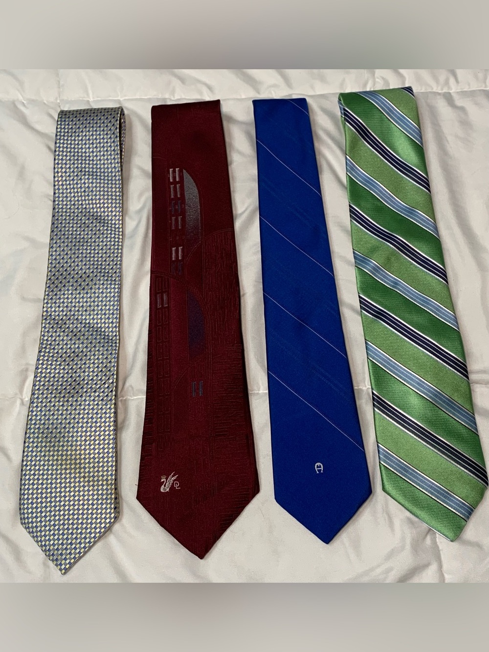 Lot of 4 Designer Neckties Michael Kors Tommy Hilfiger Etienne Aigner Don Loper